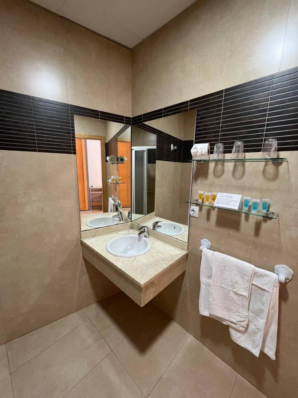 Hostal Manuela Пунта-Умбрія Екстер'єр фото