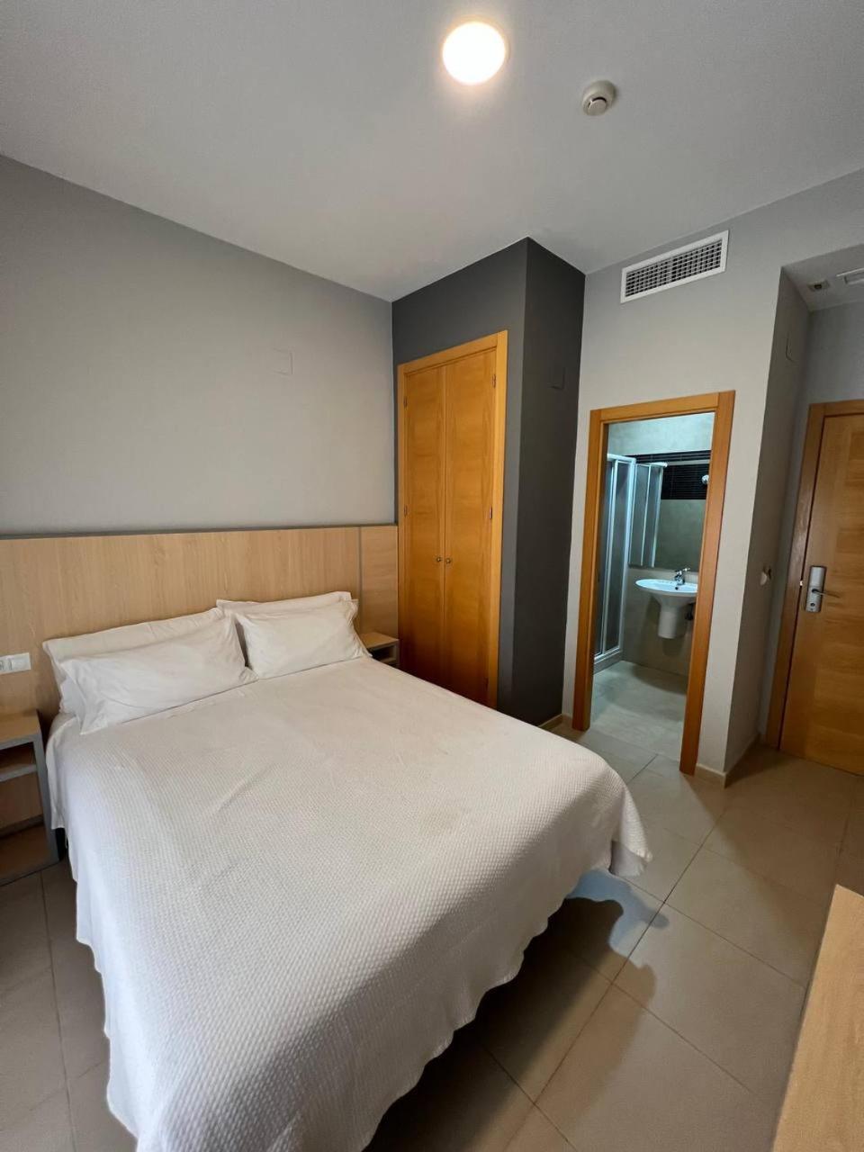 Hostal Manuela Пунта-Умбрія Екстер'єр фото